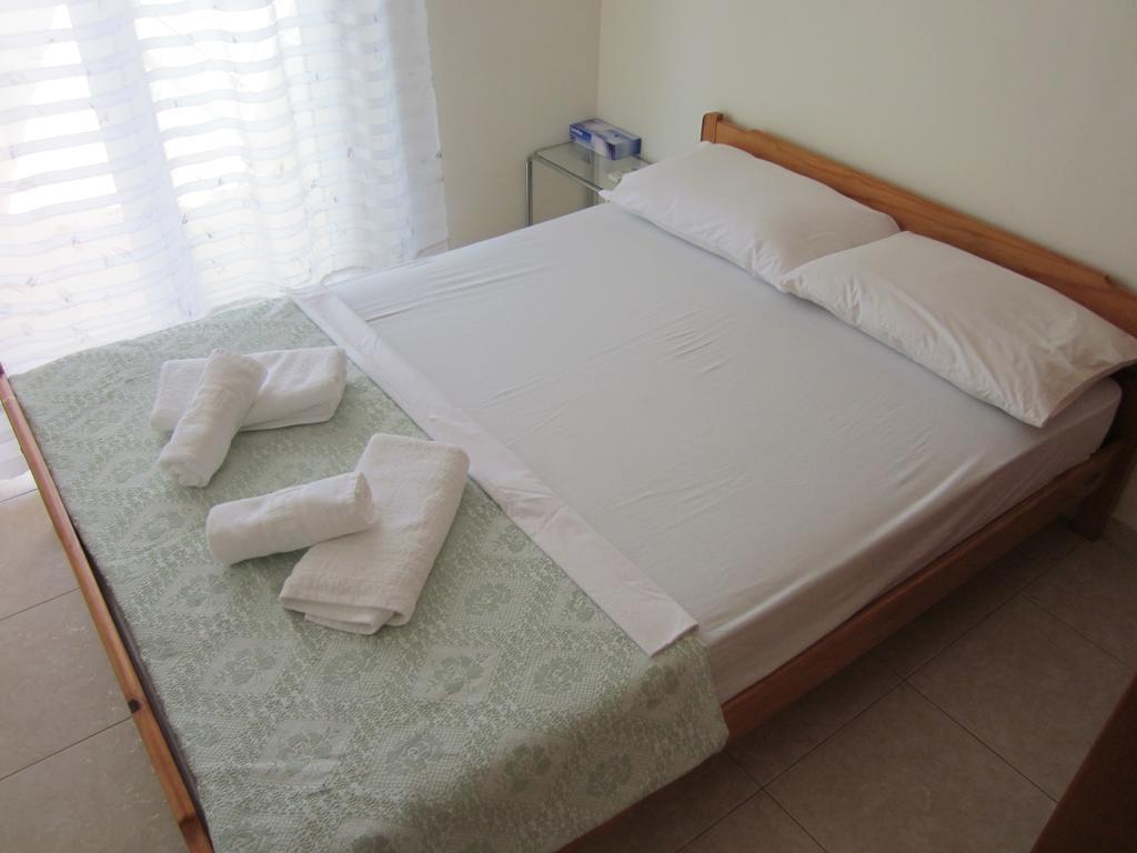 Sunshine Villa Gennadi Bilik gambar